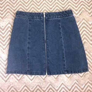 Zippered high waisted skirt